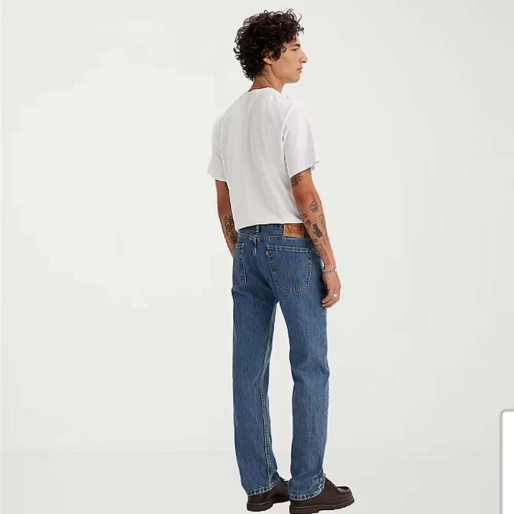 Levi's Men's 505 Straight Regular Fit Jeans - Medium Wash - 30W X 32L